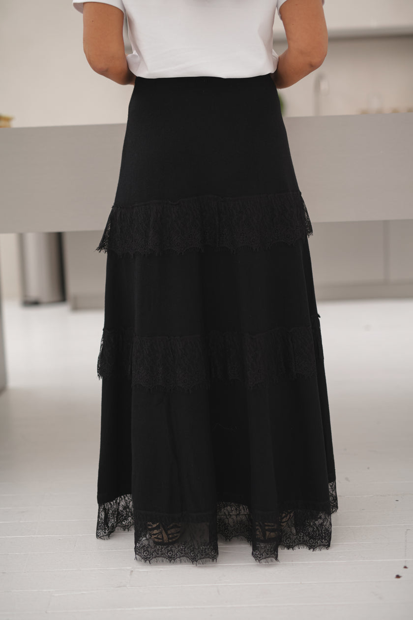 Sasha Skirt