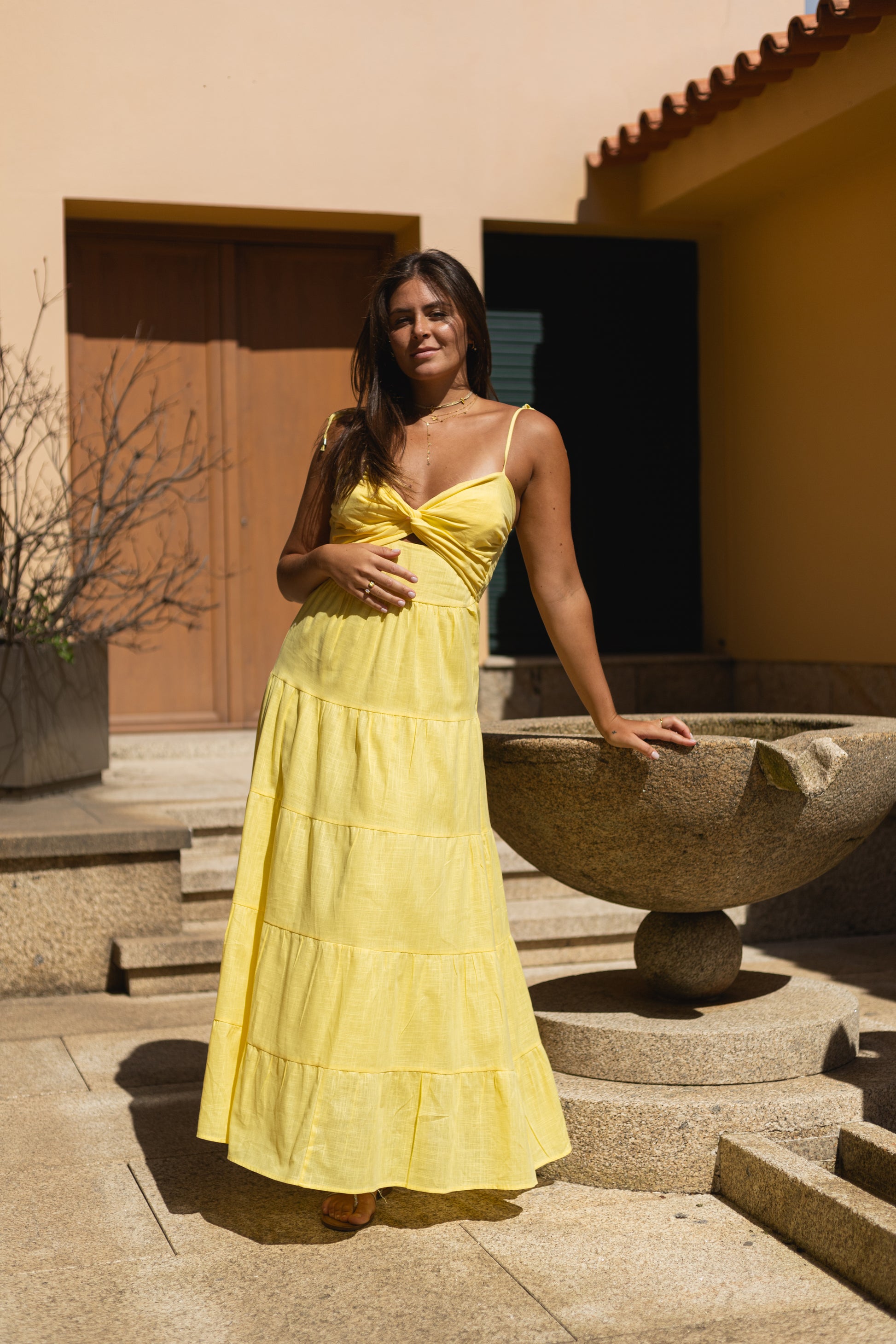 Amarelo