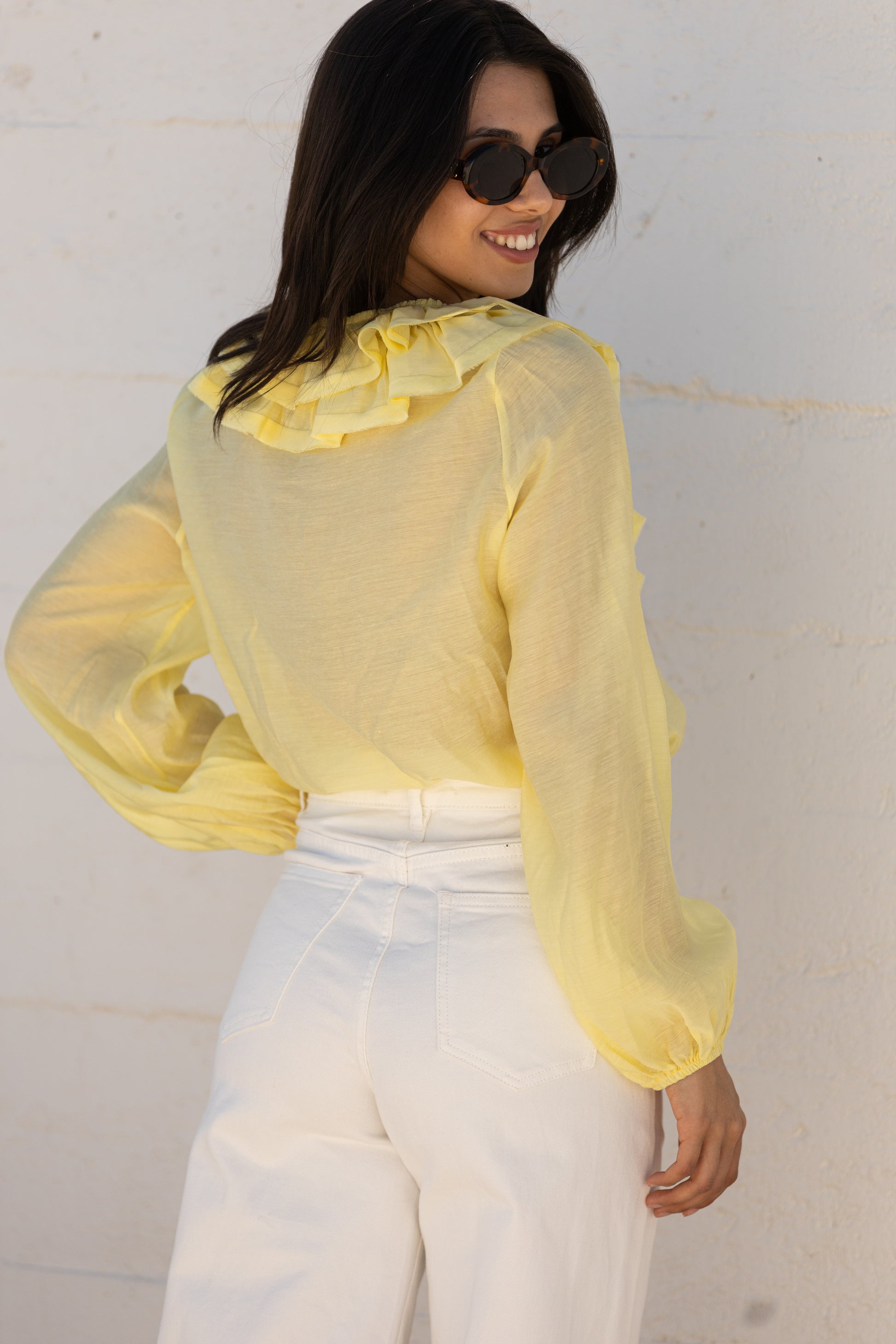 Amarelo