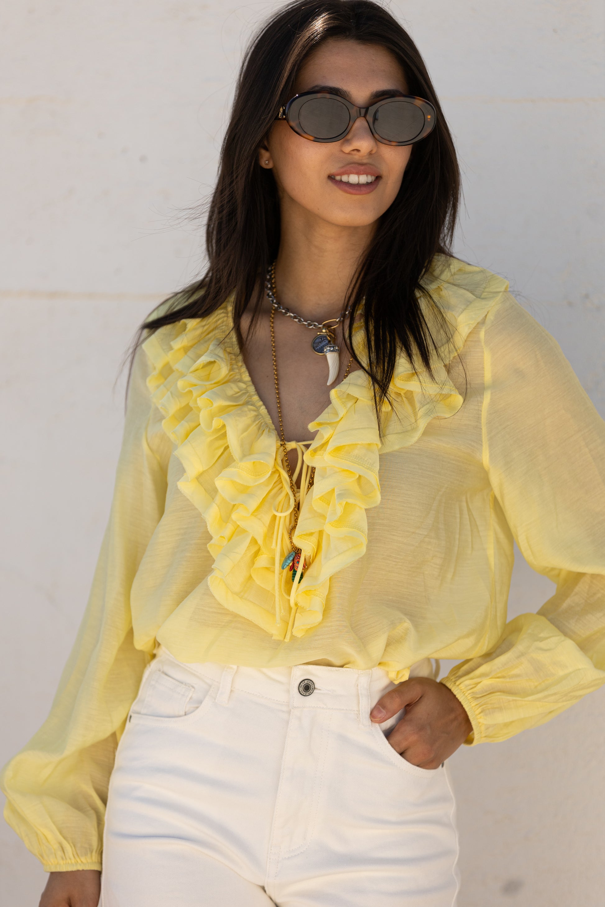 Amarelo