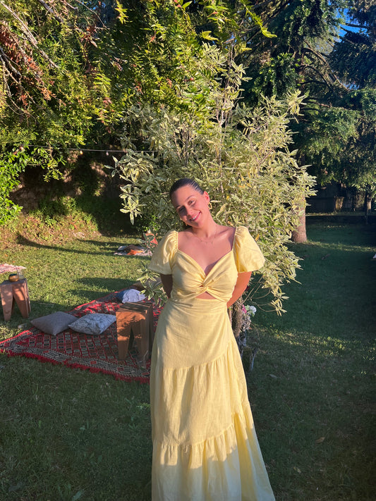 Amarelo