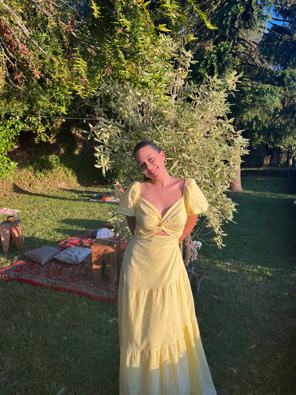 Amarelo